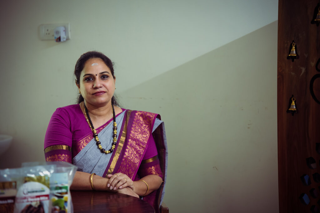 Traditional Rice Batter Supply, பாரம்பரிய அரிசி மாவு விநியோகம், பெண் தொழில்முனைவோர், மண்வாசனை டிரடிஷனல் ஃபுட்ஸ், ஸ்டார்ட்அப் தமிழ்நாடு, ஹோட்டல் மாவு விநியோகம், Manvasanai Traditional Foods, StartupTN, Healthy Food Business